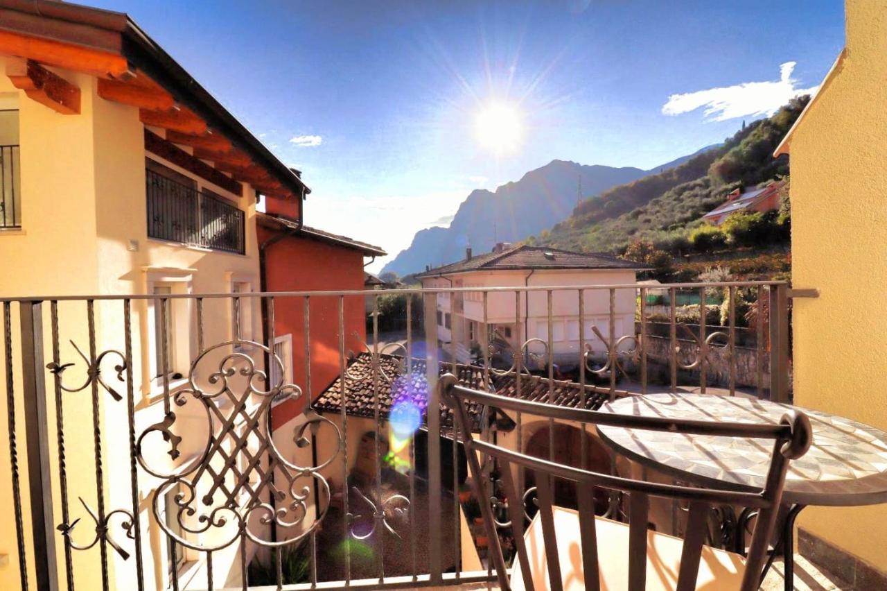 Sentieri Del Garda Acomodação com café da manhã Arco Exterior foto