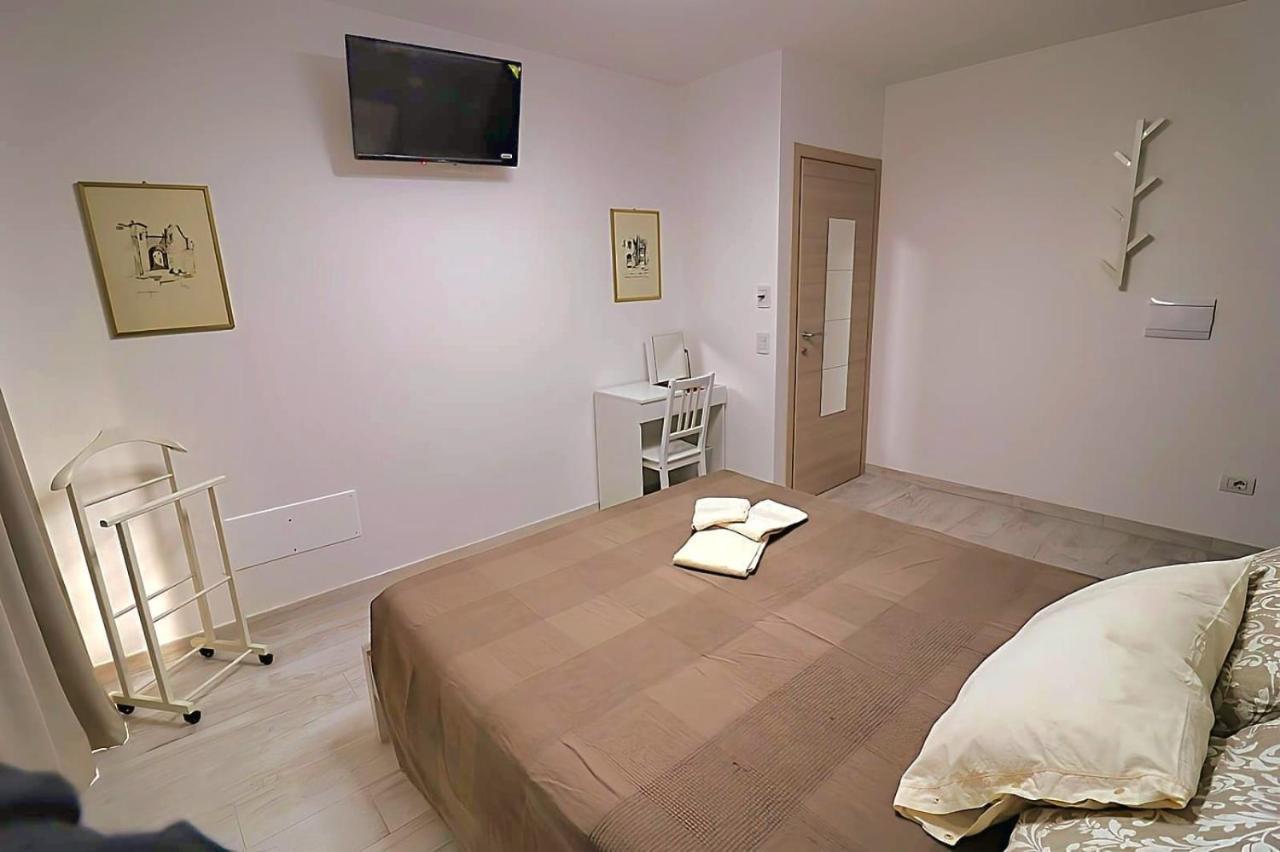 Sentieri Del Garda Acomodação com café da manhã Arco Exterior foto