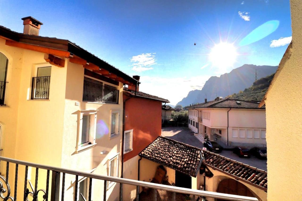 Sentieri Del Garda Acomodação com café da manhã Arco Exterior foto